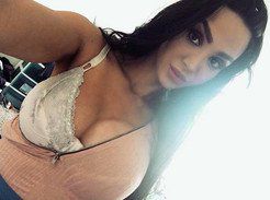Leggy fitness model big boobs selfies