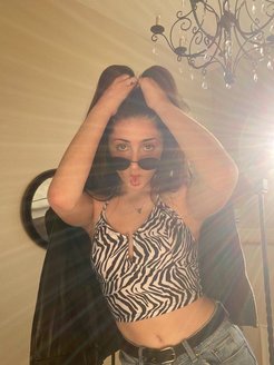 Modeling my zebra print