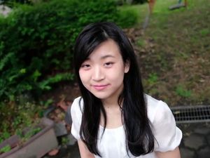 Asian teen slut gets her fingered for...