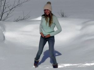 Slim russian girl Masha pee on the snow