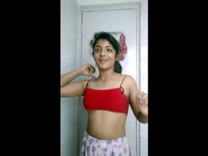 Indian teen show tits in skype