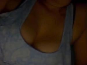 Sexy girl from Chile with great tits and lips