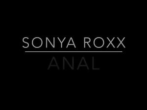 Sinya Lana ou Roxx french beurette salope