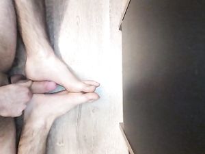 Cumshot in my Feet