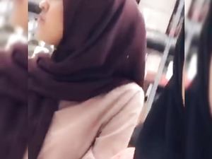 Hot Hijab Teen