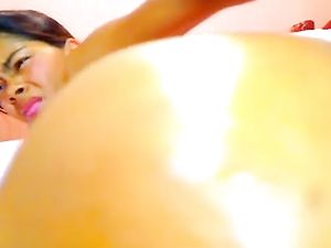 Latina Webcam: Close-up Anal & Pussy Play -v2