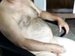 handsome hairy dad jerking off -v3