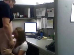 Casual sex in the office filmed by hidden...