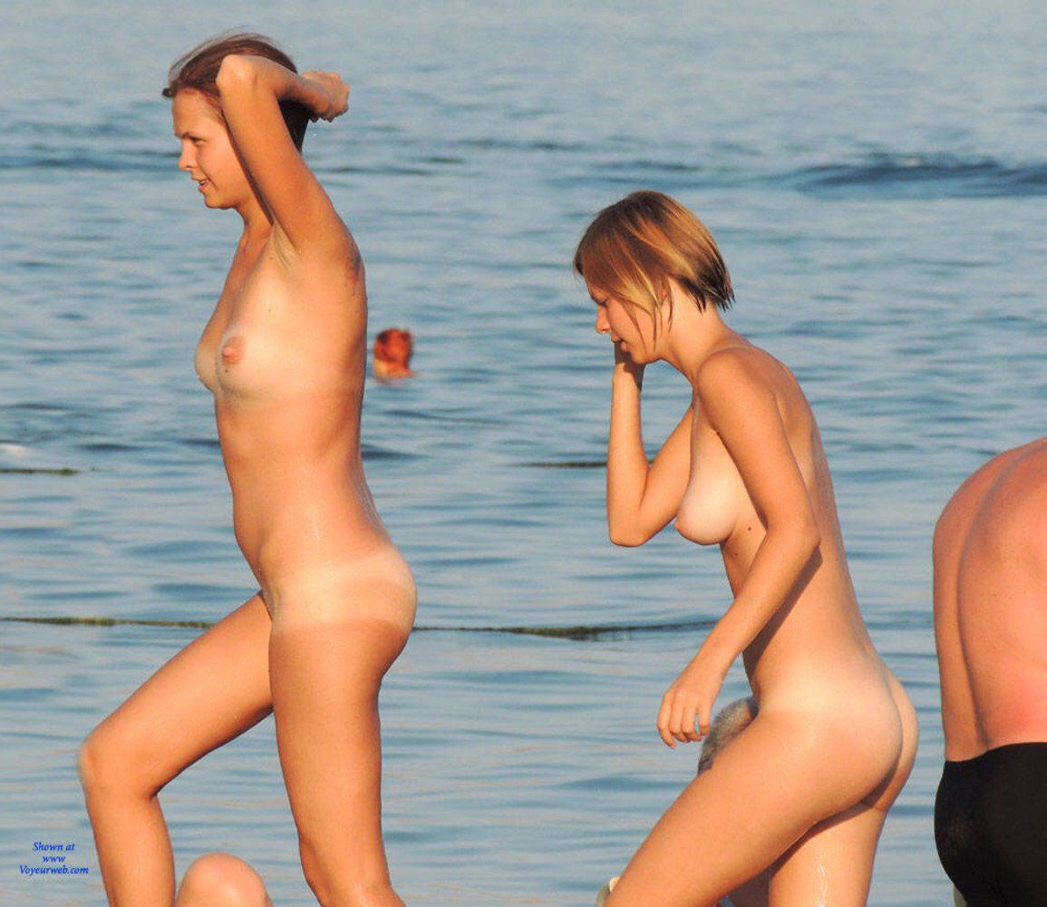 nude beach voyeur cam